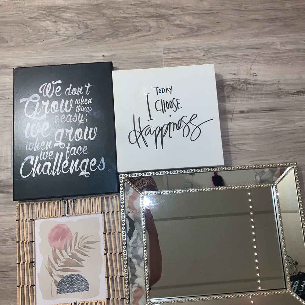 Wall decor